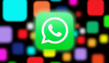 Η ΕΕ θέτει υπό αυστηρή εποπτεία το WhatsApp: Όσα πρέπει να γνωρίζουν οι χρήστες