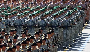 Απάντηση Ιράν σε ΗΠΑ: «Είμαστε με το δάκτυλο στη σκανδάλη»