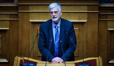 Γ.Λοβέρδος: «Είμαστε ψυχολογικά ράκη με τις δύο τραγωδίες σε Τρίκαλα και Ρουμανία»