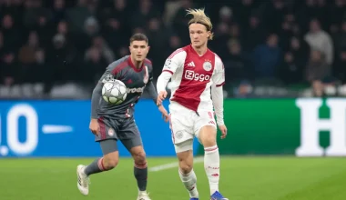 Άγιαξ – Ολυμπιακός: 1-2 και σε τροχιά πρόκρισης οι Ερυθρόλευκοι