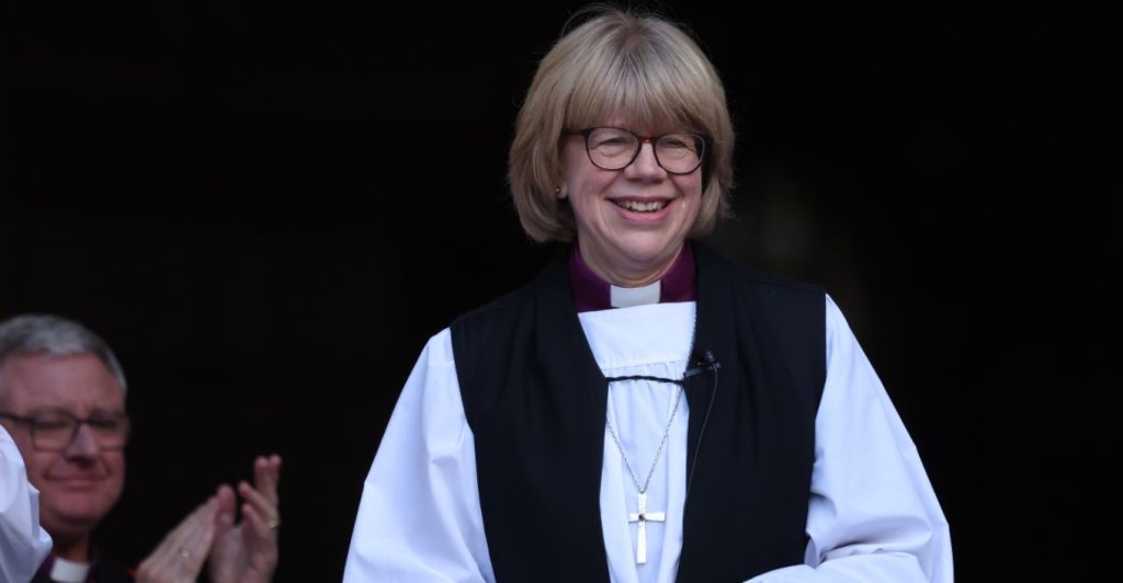 Για πρώτη φορά στην Αγγλία τοποθέτησαν γυναίκα ως Αρχιεπίσκοπο