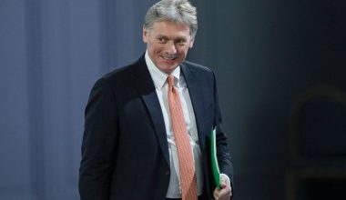 Ν.Πεσκόφ: «Η Ρωσία είναι ανοιχτή στη συνέχιση των διαπραγματεύσεων με την Ουκρανία»