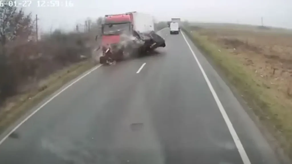 «Μπλόκαρε το τιμόνι του βαν» λέει επιζών οπαδός του ΠΑΟΚ στην τραγωδία της Ρουμανίας