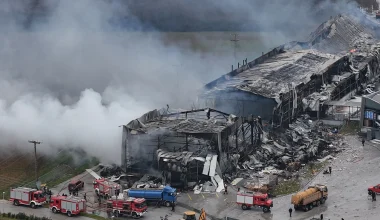 Τα αναπάντητα ερωτήματα μετά το πόρισμα της Πυροσβεστικής για τη φονική έκρηξη στη «Βιολάντα»