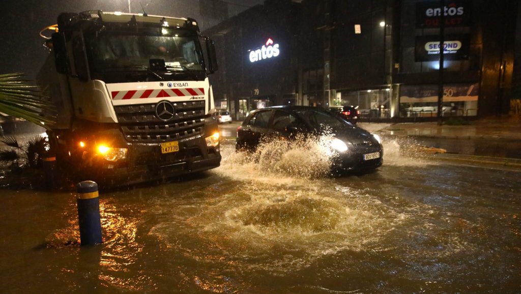 Στο έλεος της κακοκαιρίας «Kristin» Έβρος και Ροδόπη: Yποχωρούν τα έντονα φαινόμενα