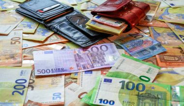 Δείτε τι πρέπει να κάνετε εάν δεν είδατε ολόκληρη την αύξηση στον μισθό σας