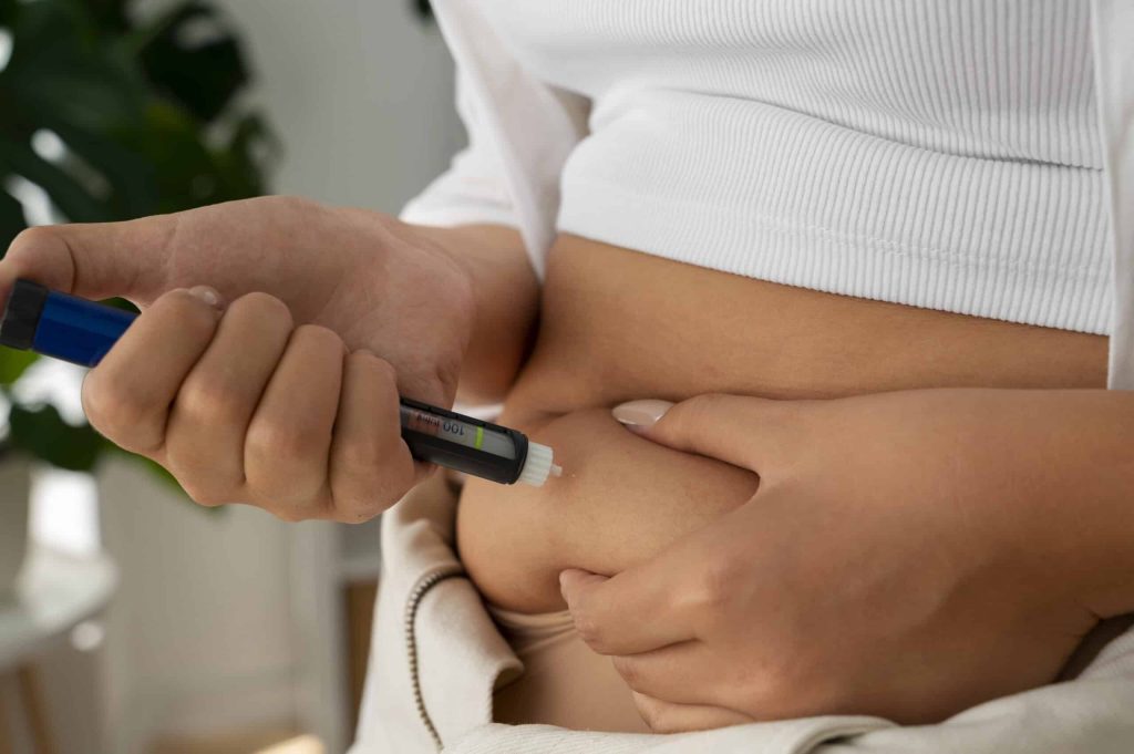 Γιατί τα GLP-1 φάρμακα επηρεάζουν το έντερο και πώς να διαχειριστείτε τις γαστρεντερικές παρενέργειες