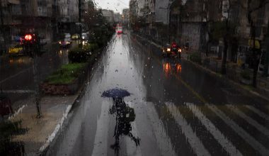 Εκτακτο δελτίο καιρού: Ισχυρές βροχές με μεγάλη διάρκεια στο μεγαλύτερο μέρος της χώρας