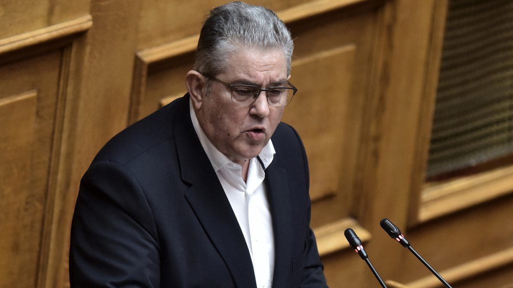 Ο Δημήτρης Κουτσούμπας επανεκλέχθηκε ομόφωνα Γενικός Γραμματέας του ΚΚΕ