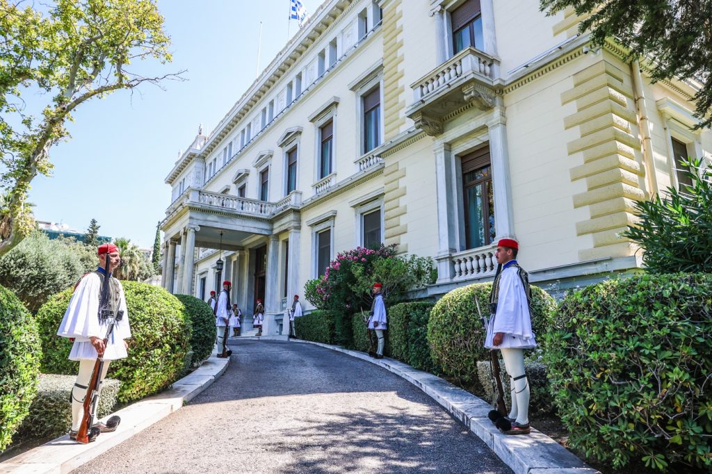 Όλα τα είχαμε η ενεργειακή επάρκεια του Προεδρικού Μεγάρου που θα μας κοστίσει 3,3,εκατ. ευρώ μας έλειπε