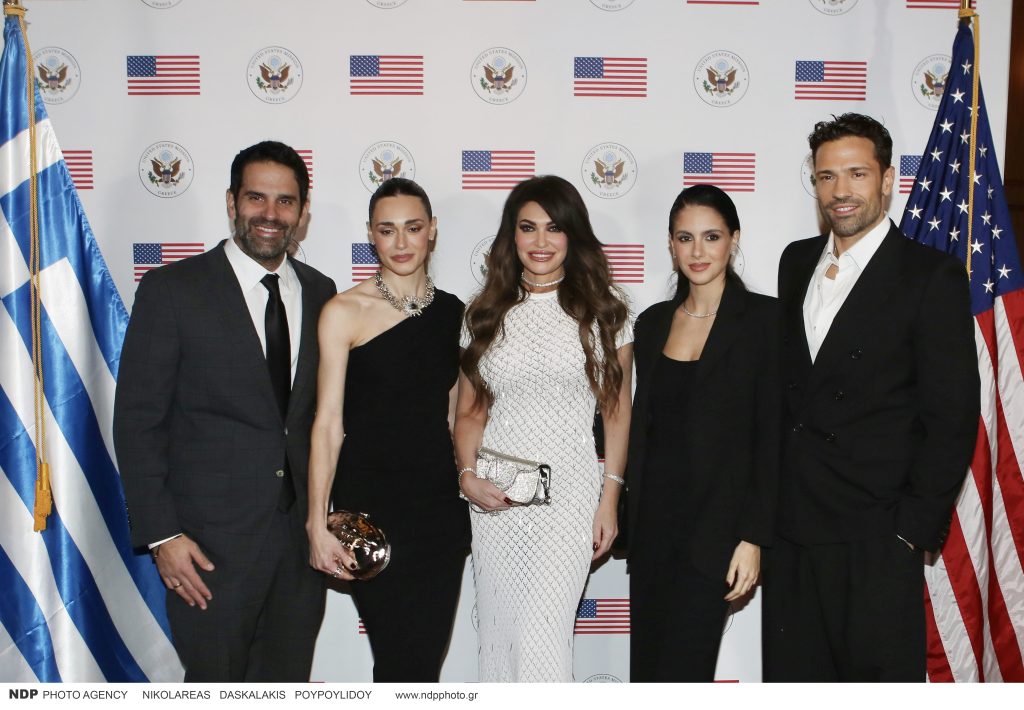 «Melania»: Πρεμιέρα της ταινίας της Μ.Τραμπ στην Ελλάδα με οικοδέσποινα την Κίμπερλι Γκιλφόιλ