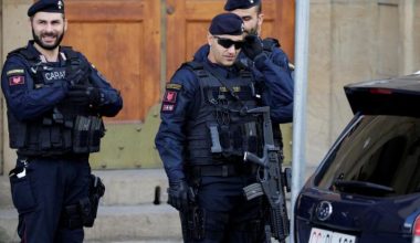 Ιταλία: Χειροπέδες σε 22χρονο για την επίθεση σε βάρος αστυνομικού στο Τορίνο