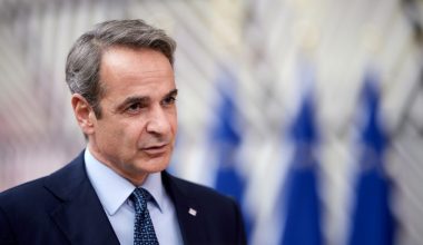 Για τις τραγωδίες σε Ρουμανία και Τρίκαλα μίλησε ο Κ.Μητσοτάκης στην ανασκόπηση: «Δεν είμαστε δυστοπία της Ευρώπης»