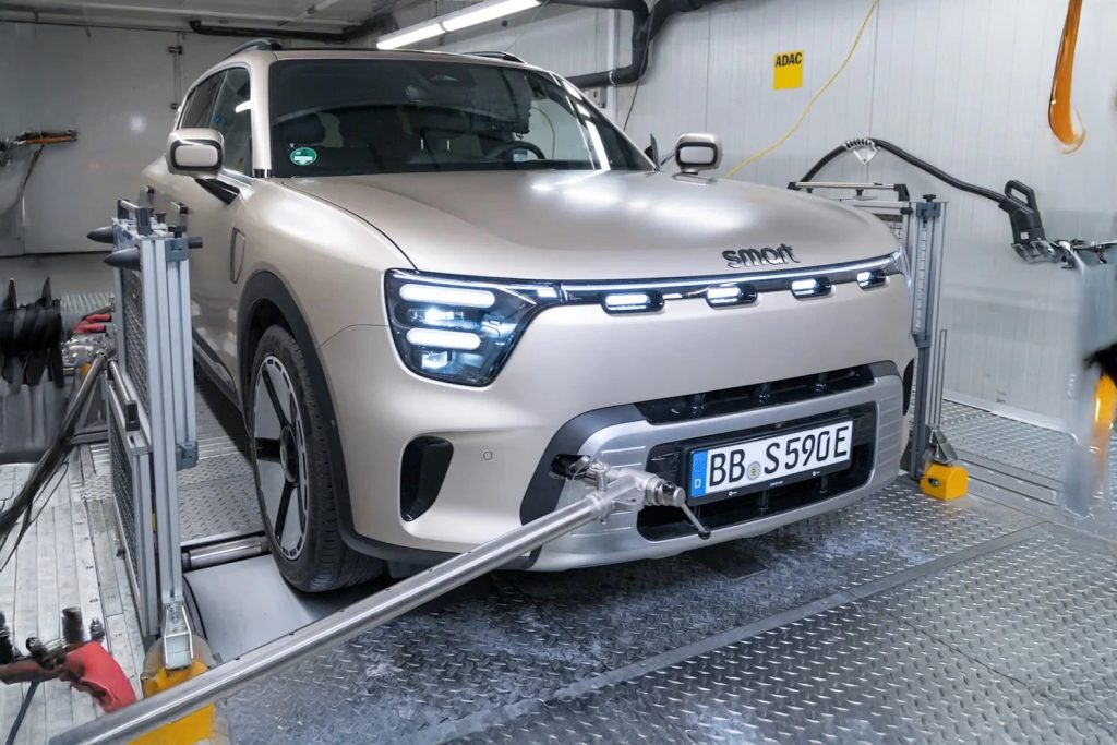 Άθλος: 14 ηλεκτρικά διένυσαν 582 km μες στο ψύχος