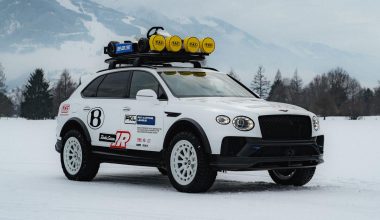Η Bentley Bentayga αγριεύει και ξαμολιέται στα λαγκάδια