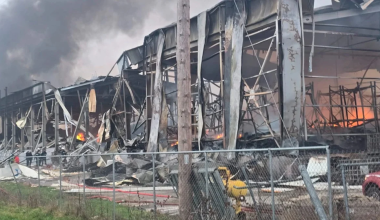 Νέα μαρτυρία διασωθέντα από τη «Βιολάντα»: «Άκουγα φωνές “Βοήθεια, καιγόμαστε” – Έβρεχε φωτιά και συντρίμμια»