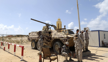 Λιβύη: Τρεις νεκροί από τις συγκρούσεις των δυνάμεων του Χάφταρ με ομάδες ενόπλων στα σύνορα με τον Νίγηρα