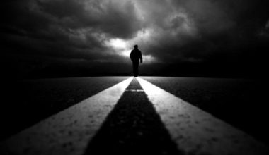 Γυναίκα ισχυρίζεται πως πέθανε για 32 δευτερόλεπτα και είδε τι θα συμβεί στο μέλλον