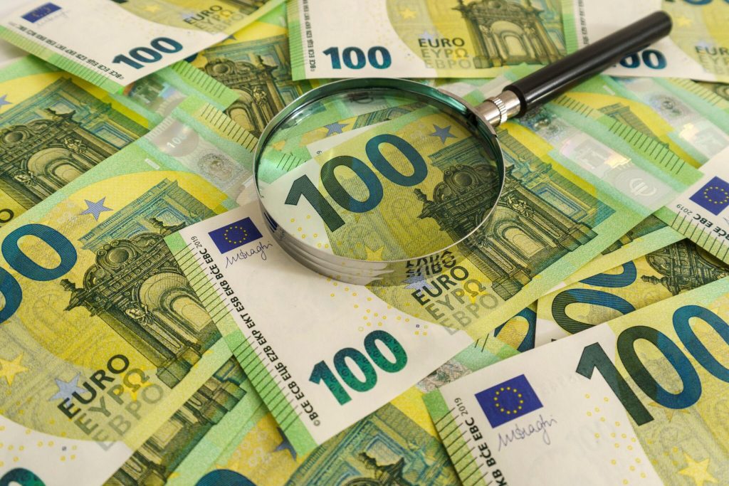 e-ΕΦΚΑ: Δείτε πότε θα καταβληθούν οι συντάξεις Μαρτίου