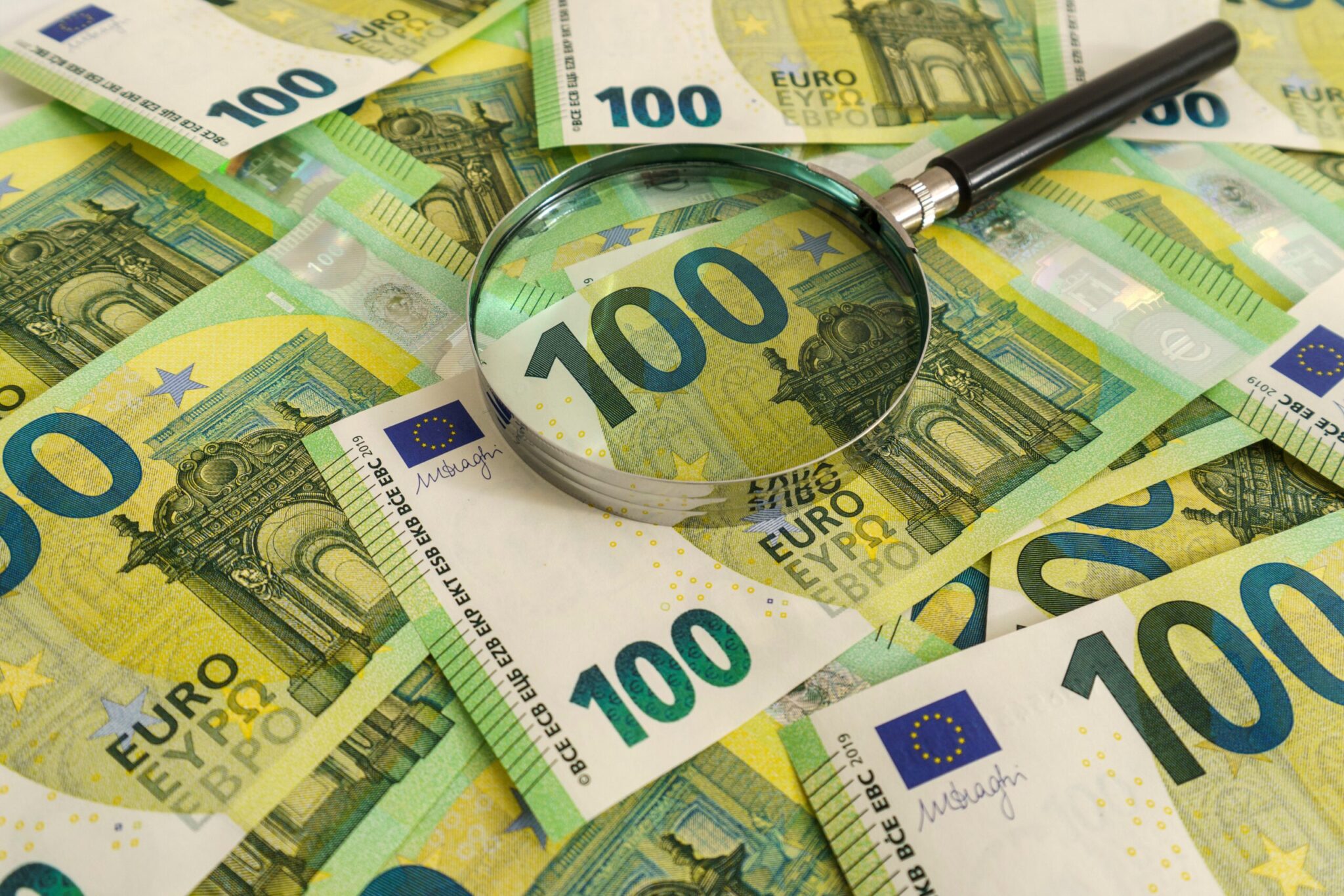 e-ΕΦΚΑ: Δείτε πότε θα καταβληθούν οι συντάξεις Μαρτίου