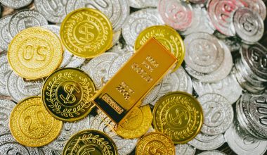 Σε «ελεύθερη πτώση» οι τιμές στο χρυσό και το ασήμι: Ενισχύεται το δολάριο