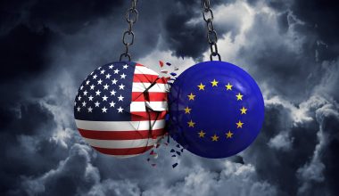 Politico: «Η ΕΕ αρχίζει την απεξάρτηση από τις ΗΠΑ σε 5 τομείς»