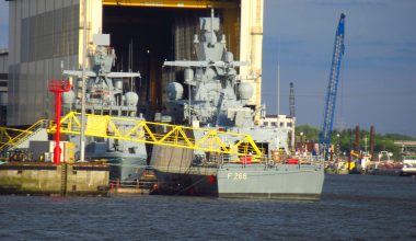 Περίεργη υπόθεση δολιοφθορά;ς σε πλοίο του γερμανικού Ναυτικού με εμπλεκόμενο Έλληνα εργαζόμενο