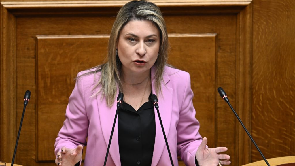 Βουλευτής ΝΔ Χ.Αλεξοπούλου για αναπληρωτές εκπαιδευτικούς: «Το τζάμπα πέθανε»!