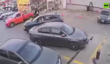 Βίντεο: Η στιγμή που βενζινάδικο στο Κάιρο «βυθίζεται» σε τρύπα βάθους 15 μέτρων