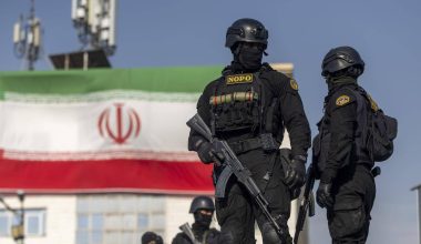 Οι ιρανικές αρχές κατάσχεσαν 14 τόνους φορητού οπλισμού!