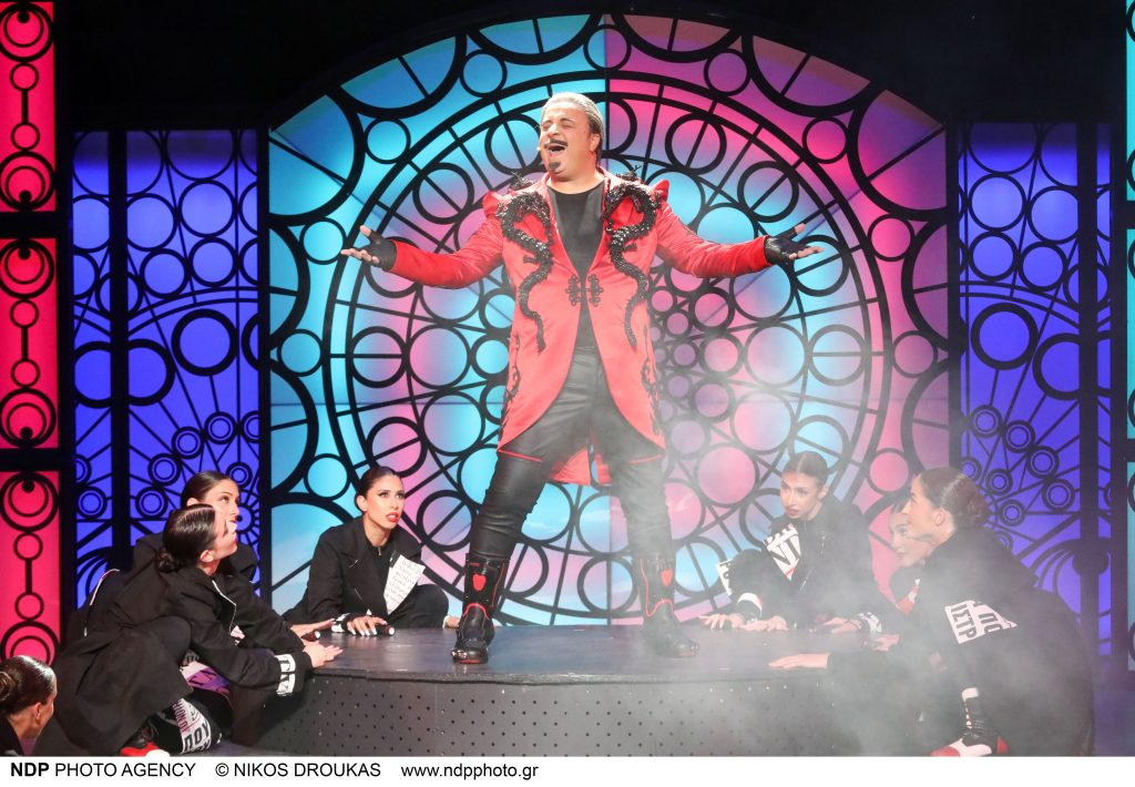 Ο Μάρκος Σεφερλής ξανά στην τηλεόραση: Η Alter Ego Studios εξασφάλισε τα δικαιώματα 26 θεατρικών παραστάσεών του