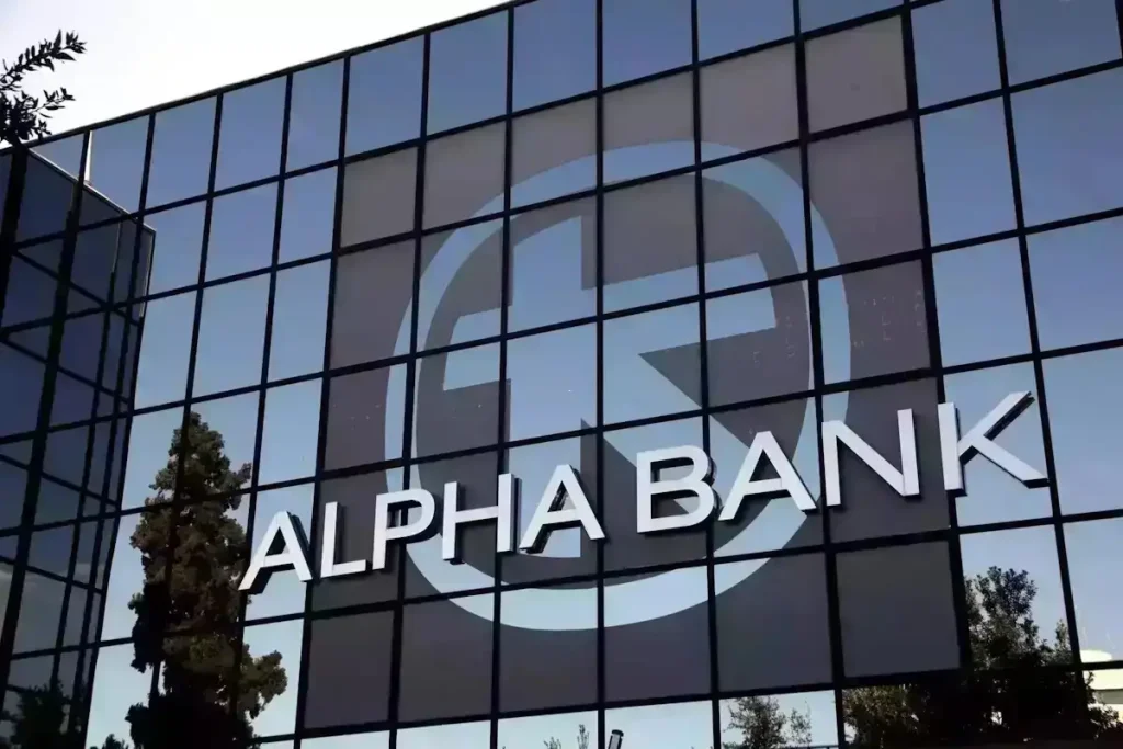 Η Alpha Bank «έσπασε» το «φράγμα» των 10 δισ. ευρώ στην κεφαλαιοποίηση λόγω JP Morgan