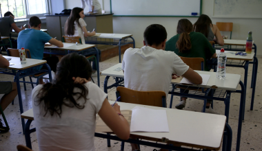 Όσα πρέπει να ξέρετε για το Εθνικό Απολυτήριο: Τι αλλάζει και τι ισχύει για τις Πανελλαδικές εξετάσεις