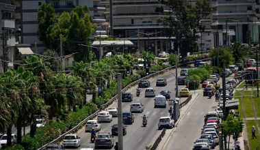 Κυκλοφοριακές ρυθμίσεις σήμερα και αύριο στη Λεωφόρο Ποσειδώνος