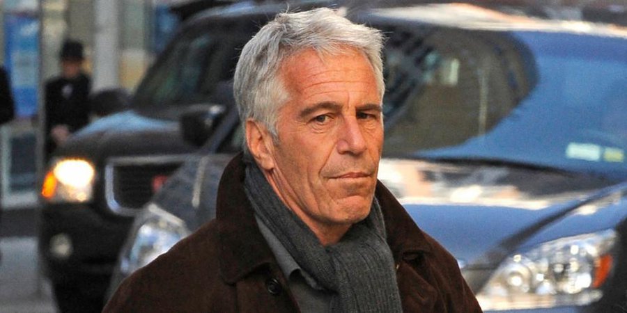 Στο «φως» νέο βίντεο με ανήλικα κορίτσια από το «σκοτεινό» νησί του Τ.Επστάιν