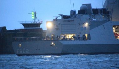 Γαλλία: Ξεκίνησαν οι πρώτες θαλάσσιες δοκιμές της ελληνικής φρεγάτας FDI «Νέαρχος» – Δείτε εικόνες