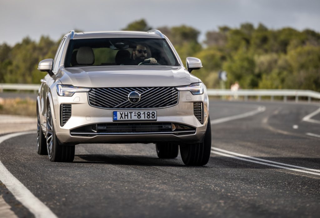 Δοκιμάζουμε το νέο Volvo XC90 T8 eAWD