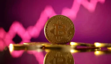 Σε νέα χαμηλά έπεσε η τιμή του Bitcoin: Σχεδόν «αγγίζει» τα 60.000 δολάρια
