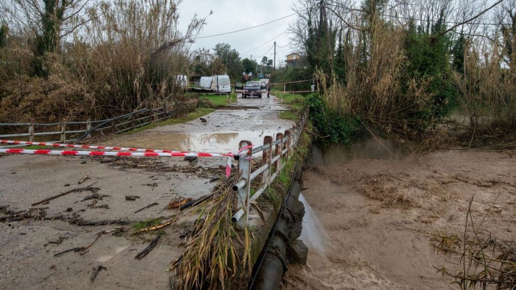 Κινδυνεύουν σπίτια από τις κατολισθήσεις στην Αρχαία Ολυμπία λόγω των βροχοπτώσεων