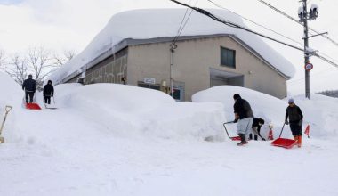 Σφοδρές χιονοπτώσεις πλήττουν την Ιαπωνία: Toυλάχιστον 45 νεκροί – Πάνω από 500 οι τραυματίες (βίντεο)