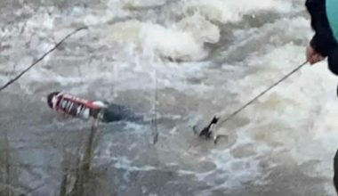 Κοζάνη: Kυνηγοί έσωσαν από βέβαιο πνιγμό νεαρό που παρασύρθηκε με τη μηχανή του από τα ορμητικά νερά