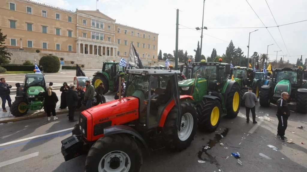 Αθήνα: Συλλαλητήριο με κάθοδο τρακτέρ στο Σύνταγμα προγραμματίζουν οι αγρότες για την Παρασκευή