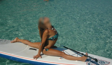 Τι ισχυρίστηκε στην απολογία της η δασκάλα yoga: «Δεν γνωρίζω για ποιο λόγο με κατηγορούν ότι βάζω γκαζάκια»