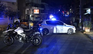 Επίθεση στο Γαλάτσι: «Με μαχαίρωσαν» φώναζε ο 32χρονος