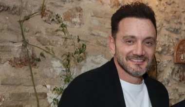 Χ.Μενιδιάτης για τον πατέρα του: «Με προέτρεπε να μην τραγουδάω δικά του κομμάτια»