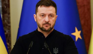 Β.Ζελένσκι: «Οι ρωσικές ενεργειακές υποδομές αποτελούν νόμιμο στόχο για την Ουκρανία»