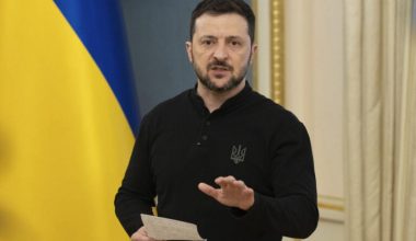 Β.Ζελένσκι: «Η Ρωσία εκτόξευσε 2.000 drones, 1.200 βόμβες και 116 πυραύλους στην Ουκρανία»