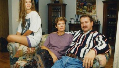 Ο πατέρας της Κάγια Κάλας ήταν ανώτερο στέλεχος του σοβιετικού κομμουνιστικού κόμματος της Εσθονίας!