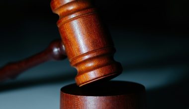 Ποινή φυλάκισης τεσσάρων ετών με αναστολή στον γνωστό ηθοποιό Λ.Φιλίππου για βιασμό και δύο απόπειρες