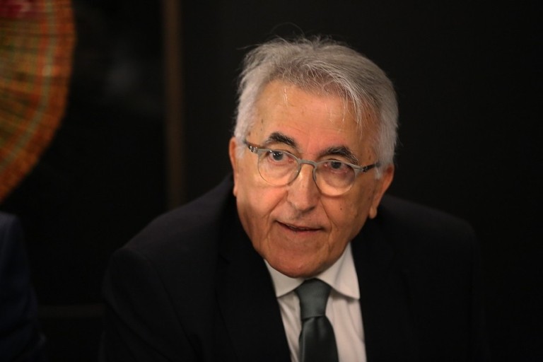 Ο Γ.Παναγόπουλος όχι μόνο δεν παραιτείται αλλά θέλει να μιλήσει και στους εργαζόμενους (των 1.000 ευρώ)!